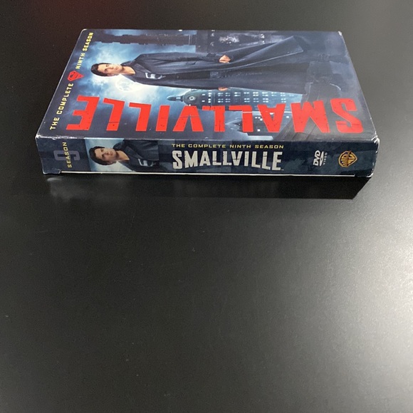 Smallville - The Complete Ninth Season - Picture 3 of 11